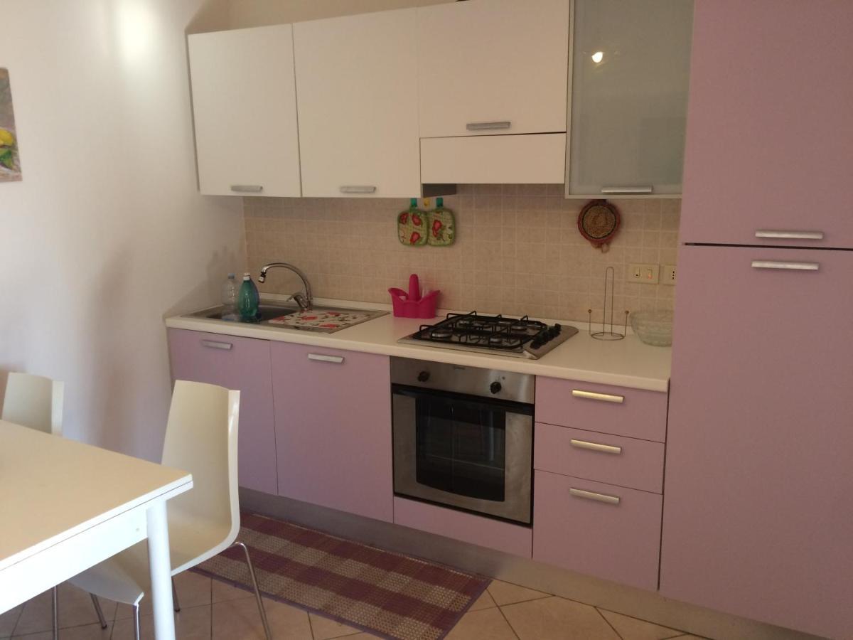 Casa Vacanze La Tuia Castellabate Ngoại thất bức ảnh